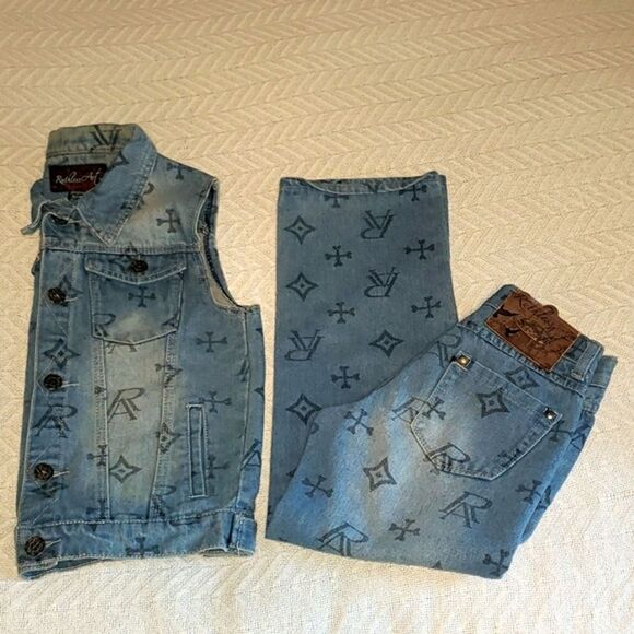 Girls Denim on Denim Set Ruthless ART VTG Logo Jeans Size 8 Vest size 12 - Picture 2 of 13